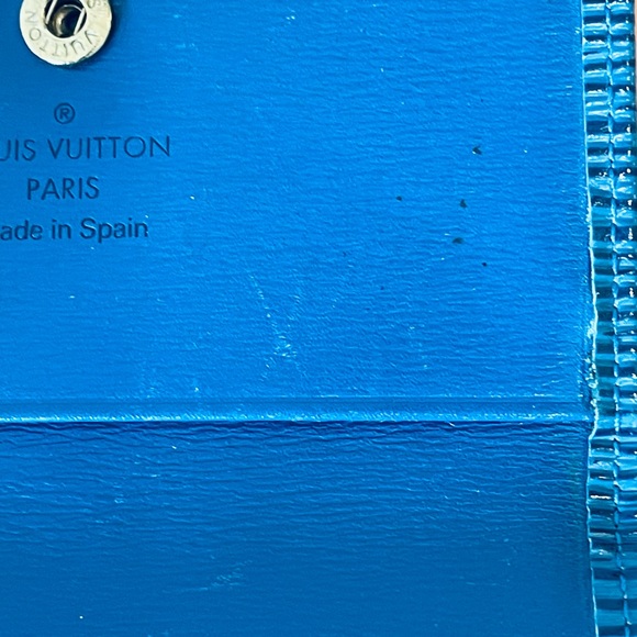 Louis Vuitton Blue Epi PorteTrifold Wallet w/ Snap Closure EUC - Picture 10 of 13